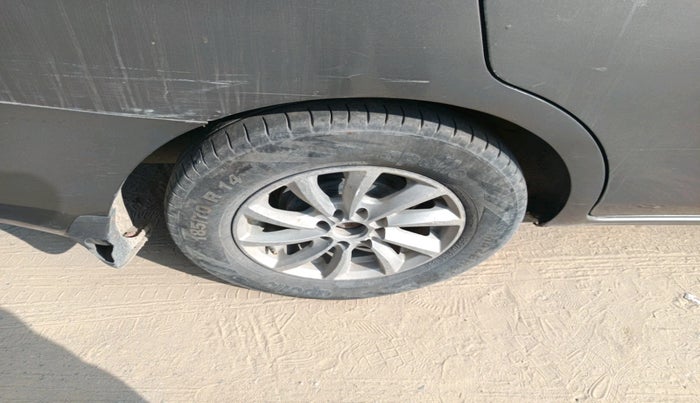 2013 Nissan Sunny XL DIESEL, Diesel, Manual, 1,03,622 km, tyre