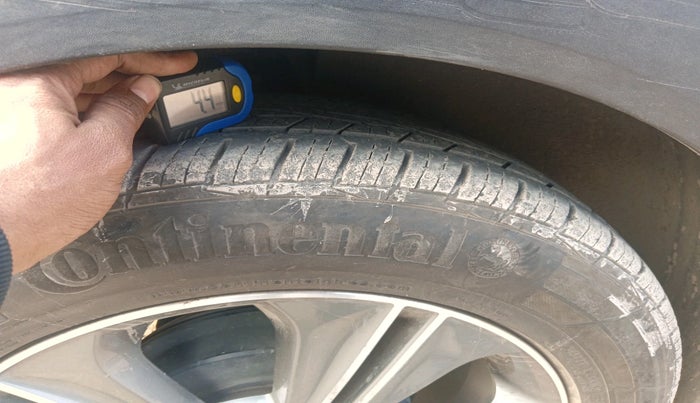 2017 Hyundai Creta SX PLUS AT 1.6 PETROL, Petrol, Automatic, 92,576 km, tyre