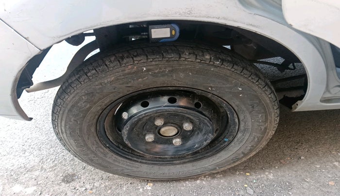 2016 Maruti Alto 800 LXI, Petrol, Manual, 56,333 km, tyre