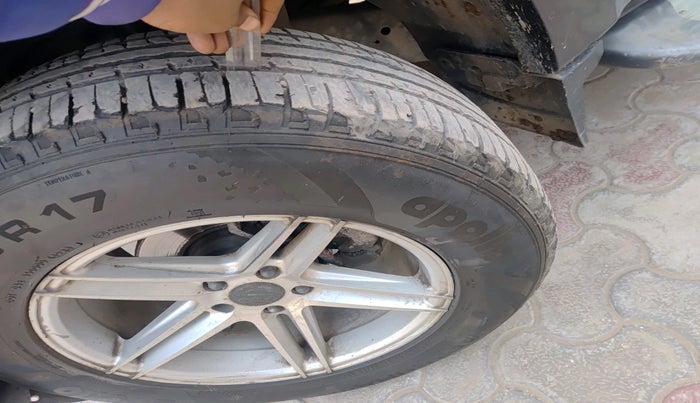 2020 Mahindra Scorpio S5, Diesel, Manual, 1,01,483 km, tyre