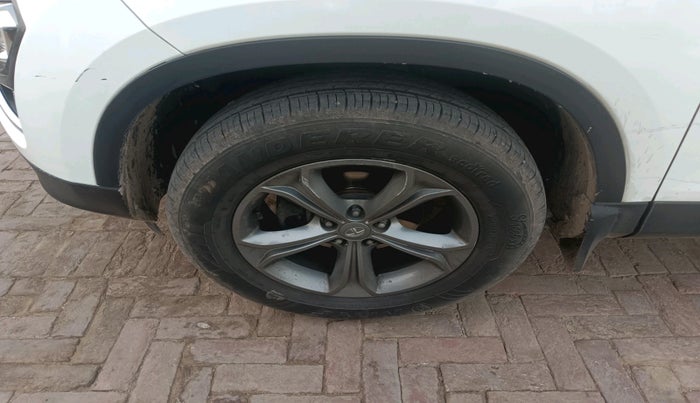 2021 Tata Harrier XZ 2.0L, Diesel, Manual, 81,297 km, tyre