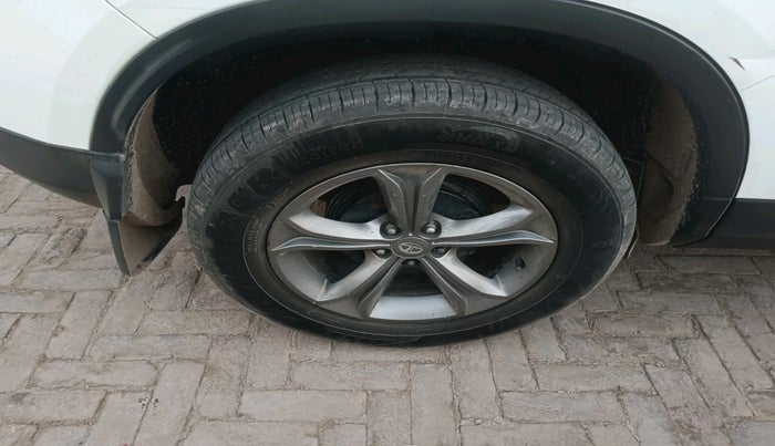 2021 Tata Harrier XZ 2.0L, Diesel, Manual, 81,297 km, tyre