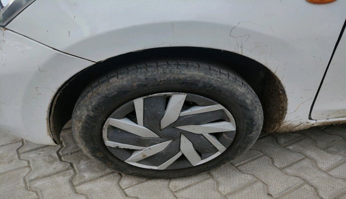 2019 Datsun Go T, Petrol, Manual, 66,627 km, tyre