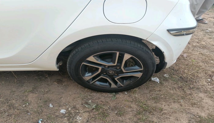 2022 Tata Tiago XZA PLUS PETROL, Petrol, Automatic, 11,979 km, tyre