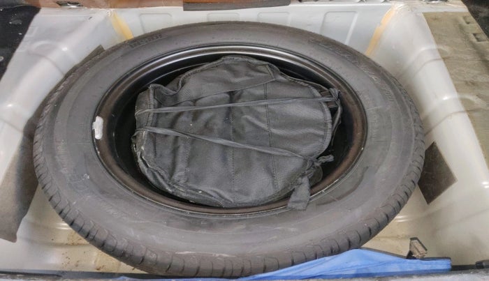 2021 Tata NEXON XMA SUNROOF PETROL, Petrol, Automatic, 44,291 km, tyre