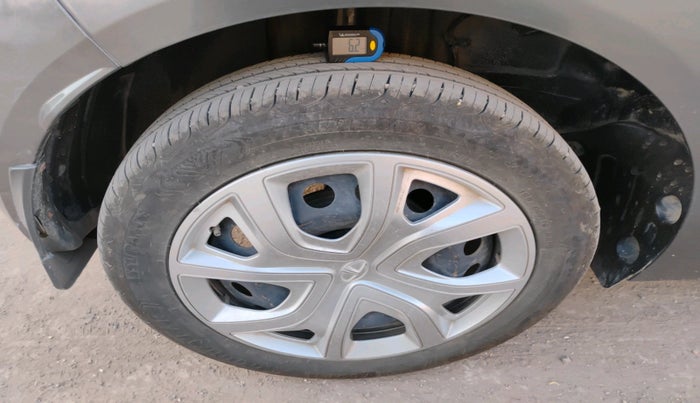 2023 Tata ALTROZ XM PLUS PETROL, Petrol, Manual, 22,112 km, tyre