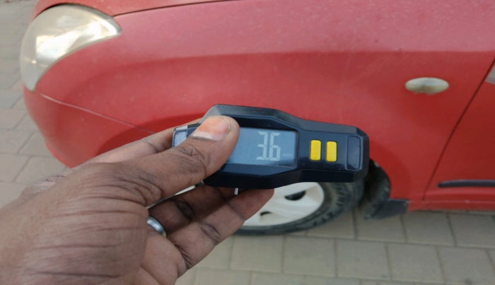 2005 Maruti Swift VXI 1.3, Petrol, Manual, 1,39,028 km, tyre