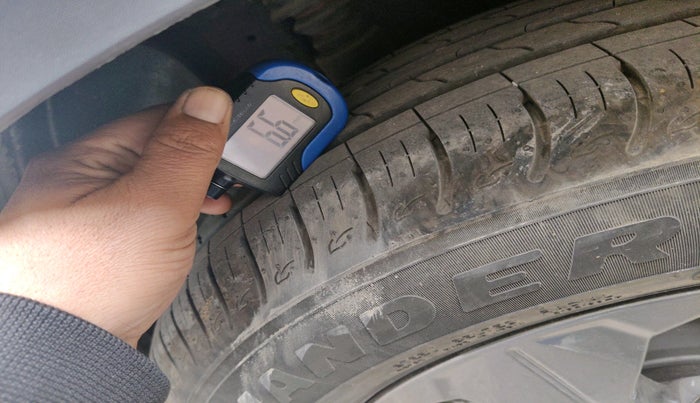 2025 KIA SELTOS HTK (O) 1.5 Diesel, Diesel, Manual, 2,528 km, tyre