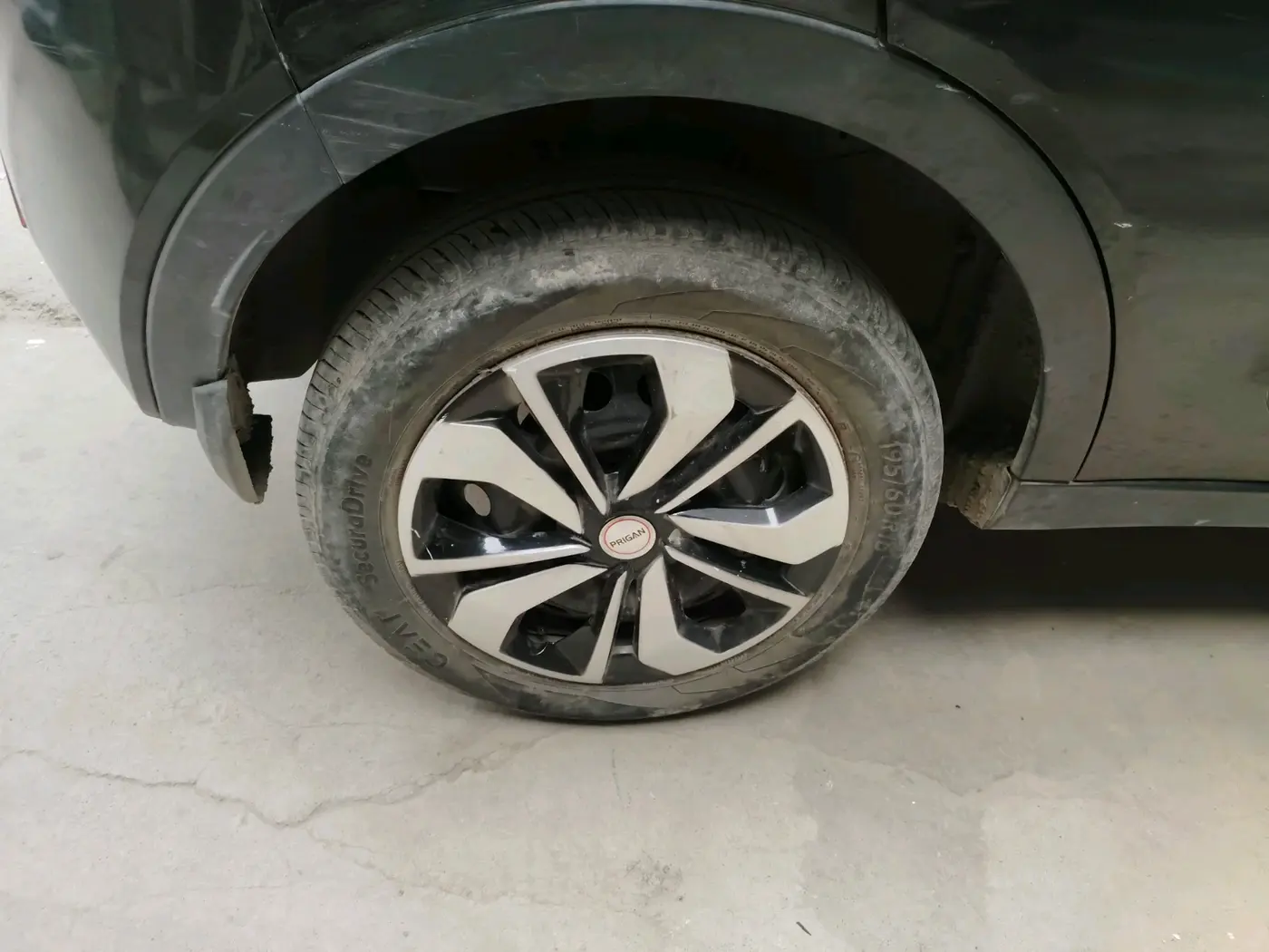 2018 Tata NEXON KRAZ MT DIESEL, Diesel, Manual, 1,48,000 km, tyre