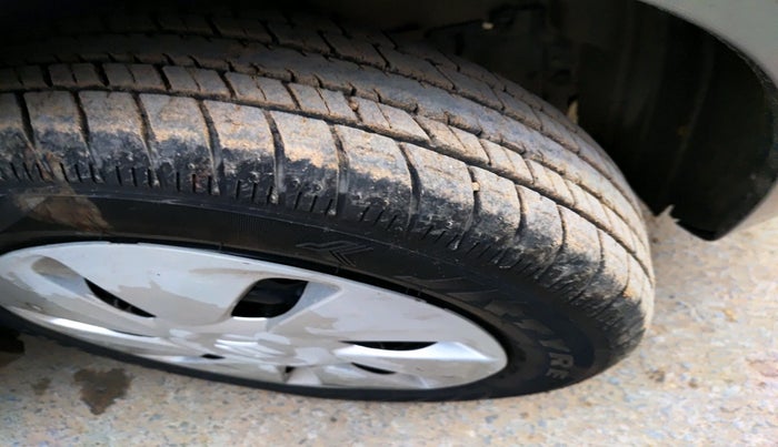 2016 Maruti Celerio VXI, Petrol, Manual, 34,139 km, tyre