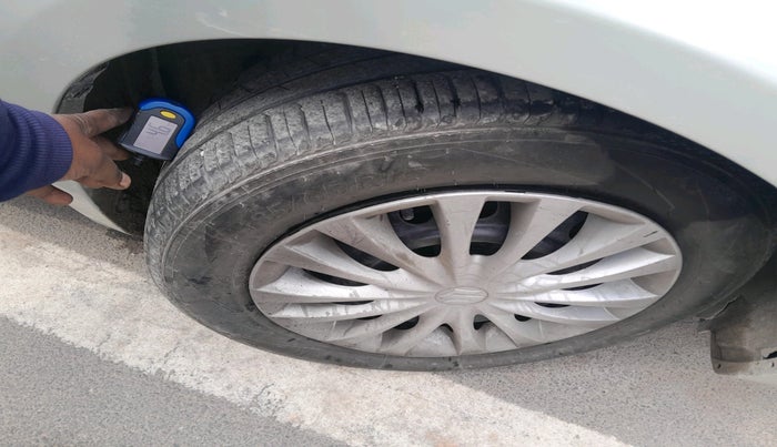 2017 Maruti Ciaz DELTA DIESEL 1.3, Diesel, Manual, 1,38,794 km, tyre