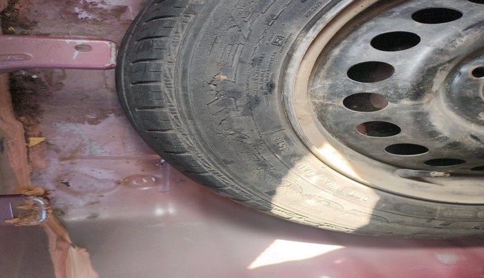 2013 Hyundai Grand i10 MAGNA 1.2 KAPPA VTVT, Petrol, Manual, 87,657 km, tyre