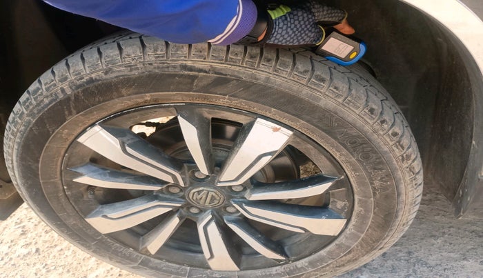 2020 MG HECTOR SHARP 2.0 DIESEL, Diesel, Manual, 83,225 km, tyre