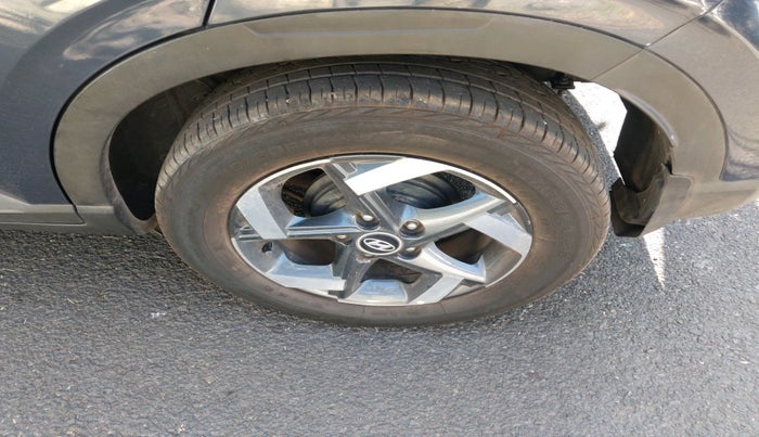 2019 Hyundai VENUE SX PLUS 1.0 TURBO DCT, Petrol, Automatic, 54,667 km, tyre