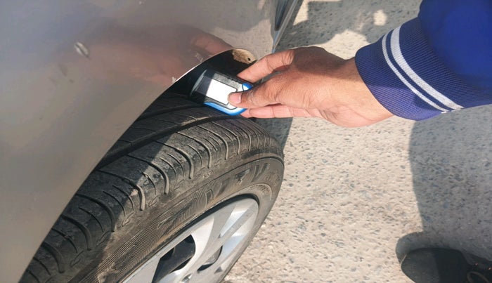 2015 Hyundai Grand i10 SPORTZ 1.2 KAPPA VTVT, Petrol, Manual, 79,701 km, tyre