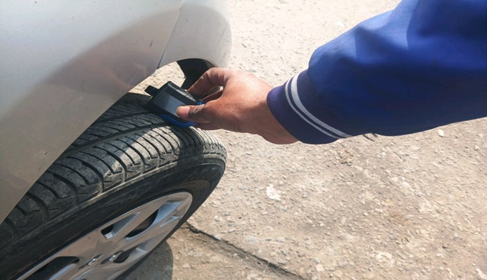 2015 Hyundai Grand i10 SPORTZ 1.2 KAPPA VTVT, Petrol, Manual, 79,701 km, tyre