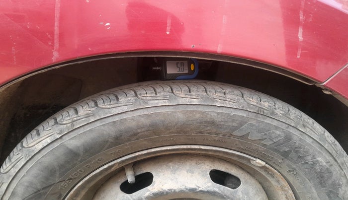 2017 Datsun Redi Go S, Petrol, Manual, 83,475 km, tyre