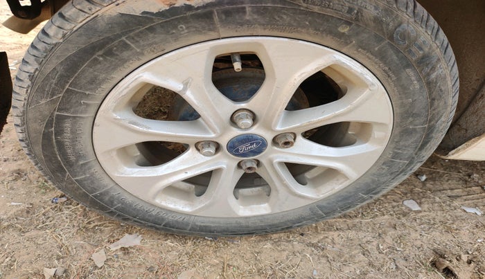 2012 Ford Figo EXI 1.4 DIESEL, Diesel, Manual, 1,41,805 km, tyre