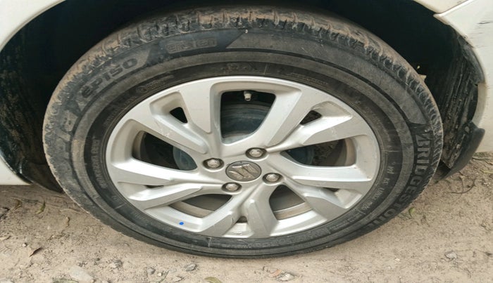 2024 Maruti Swift ZXi, Petrol, Manual, 45,251 km, tyre