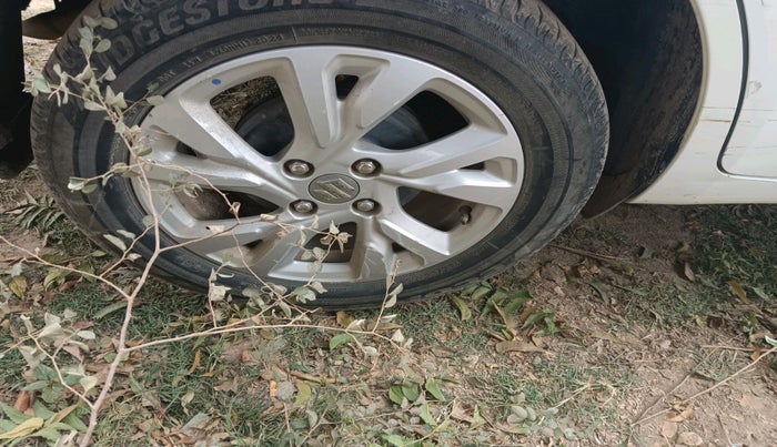 2024 Maruti Swift ZXi, Petrol, Manual, 45,251 km, tyre