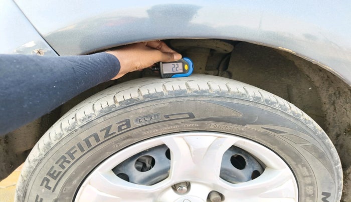 2015 Ford Ecosport AMBIENTE 1.5L DIESEL, Diesel, Manual, 1,50,002 km, tyre