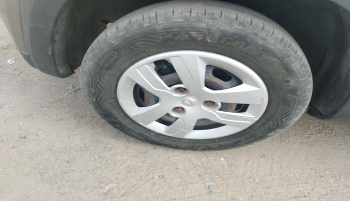 2018 Renault Kwid RXT 0.8, Petrol, Manual, 67,501 km, tyre