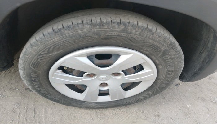 2018 Renault Kwid RXT 0.8, Petrol, Manual, 67,501 km, tyre