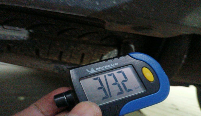 2018 Mahindra Kuv100 K2 TRIP CNG, Petrol, Manual, 69,755 km, tyre