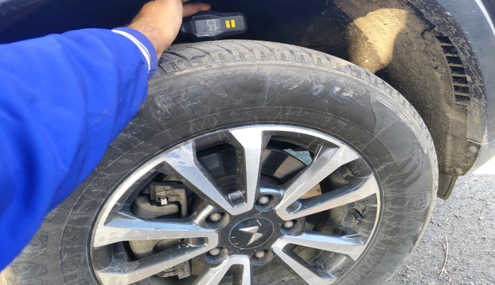 2025 Mahindra SCORPIO-N Z8 S Diesel MT 2WD 7 STR, Diesel, Manual, 22,142 km, tyre