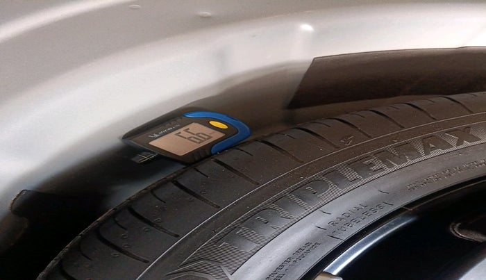 2022 Skoda SLAVIA STYLE 1.5L TSI DSG, Petrol, Automatic, 31,410 km, tyre