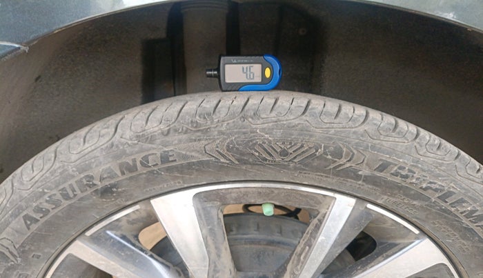 2022 Skoda SLAVIA STYLE 1.5L TSI DSG, Petrol, Automatic, 31,410 km, tyre