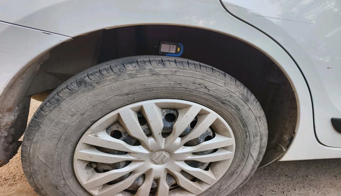 2021 Maruti Dzire VXI, Petrol, Manual, 1,31,771 km, tyre