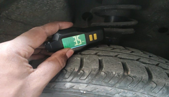 2013 Maruti Wagon R 1.0 VXI, Petrol, Manual, 39,151 km, tyre