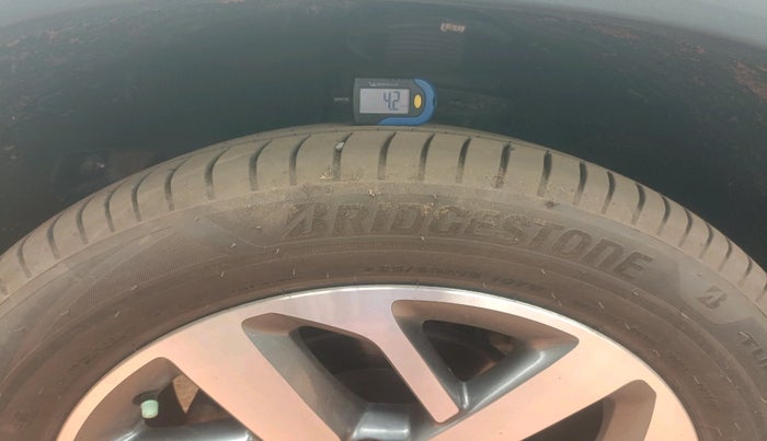 2023 Tata Safari XZA PLUS O 7STR, Diesel, Automatic, 50,567 km, tyre