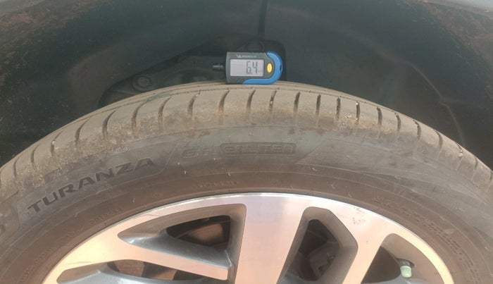 2023 Tata Safari XZA PLUS O 7STR, Diesel, Automatic, 50,567 km, tyre