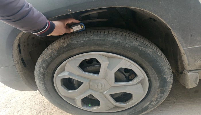 2024 Maruti BREZZA LXI, Petrol, Manual, 12,133 km, tyre