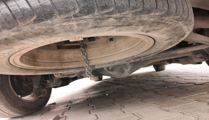 2019 Toyota Innova Crysta 2.4 VX 8 STR, Diesel, Manual, 1,10,700 km, tyre