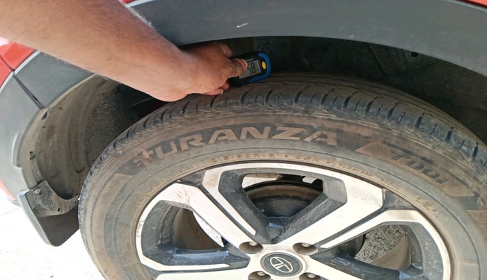 2021 Tata NEXON XZA PLUS SUNROOF PETROL, Petrol, Automatic, 41,605 km, tyre