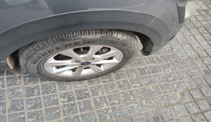 2018 Ford Ecosport TITANIUM 1.5L DIESEL, Diesel, Manual, 72,263 km, tyre