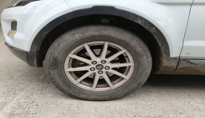 2012 Landrover Range Rover 3.0 TDV6 HSE, Diesel, Automatic, 89,125 km, tyre