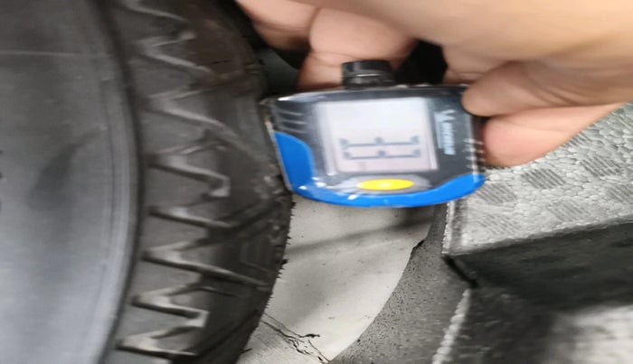 2012 Landrover Range Rover 3.0 TDV6 HSE, Diesel, Automatic, 89,125 km, tyre