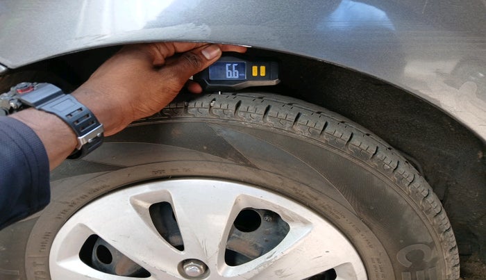 2012 Hyundai i10 SPORTZ 1.2 AT, Petrol, Automatic, 58,423 km, tyre