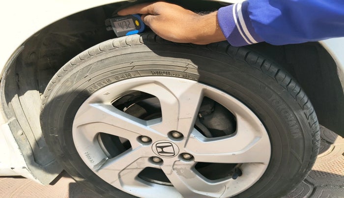 2016 Honda City 1.5L I-VTEC V MT, Petrol, Manual, 91,808 km, tyre