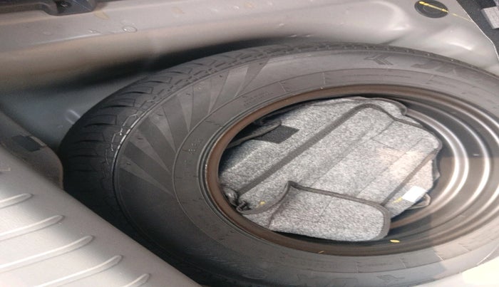 2025 KIA SYROS HTK Plus 1.0 Turbo 7DCT, Petrol, Automatic, 13,197 km, tyre