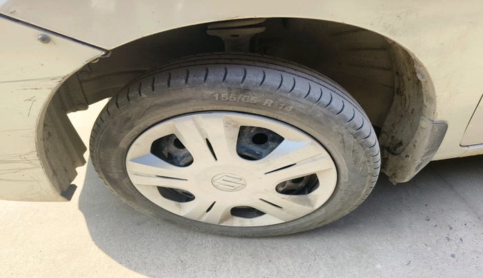 2015 Maruti Wagon R 1.0 VXI, Petrol, Manual, 1,57,806 km, tyre