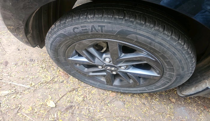 2020 Hyundai GRAND I10 NIOS SPORTZ 1.2 KAPPA VTVT, Petrol, Manual, 25,857 km, tyre