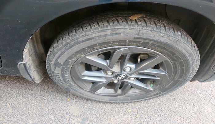 2020 Hyundai GRAND I10 NIOS SPORTZ 1.2 KAPPA VTVT, Petrol, Manual, 25,857 km, tyre