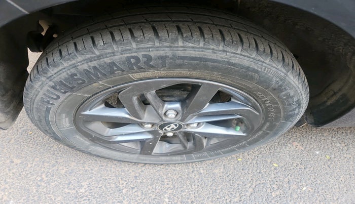 2020 Hyundai GRAND I10 NIOS SPORTZ 1.2 KAPPA VTVT, Petrol, Manual, 25,857 km, tyre