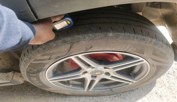 2024 Maruti BREZZA VXI, Petrol, Manual, 31,044 km, tyre