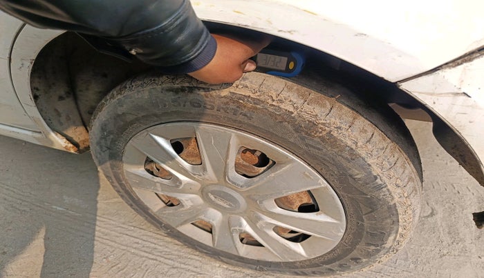 2013 Ford Figo EXI 1.4 DIESEL, Diesel, Manual, 1,11,890 km, tyre